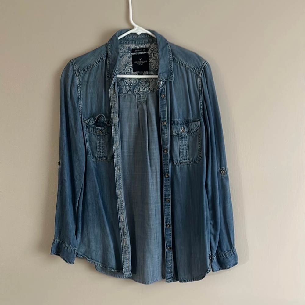 American eagle boyfriend fit denim shirt